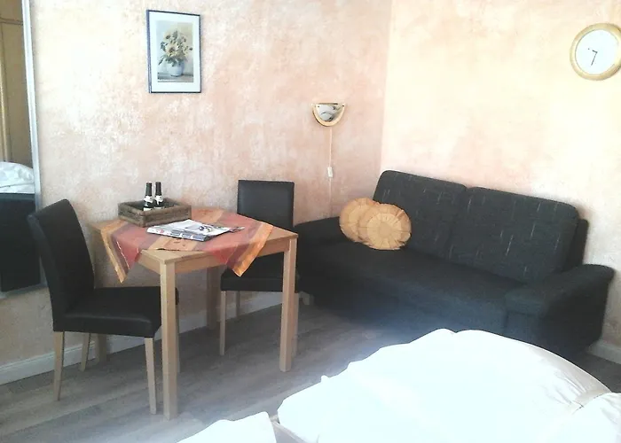 Haus Hamburg Aparthotel 3*